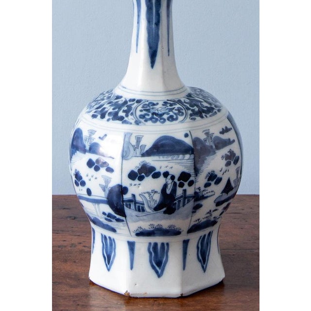 Blue 18th Century Dutch Delft Garlic Neck Chinoiserie Vase Table Lamp For Sale - Image 8 of 13