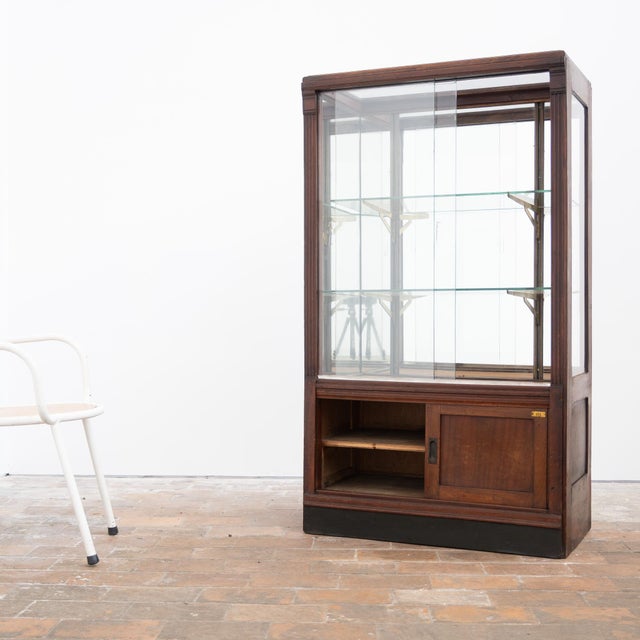 Early 20th Century Wooden, Glass and Brass Shop Display Case, France For Sale - Image 4 of 13