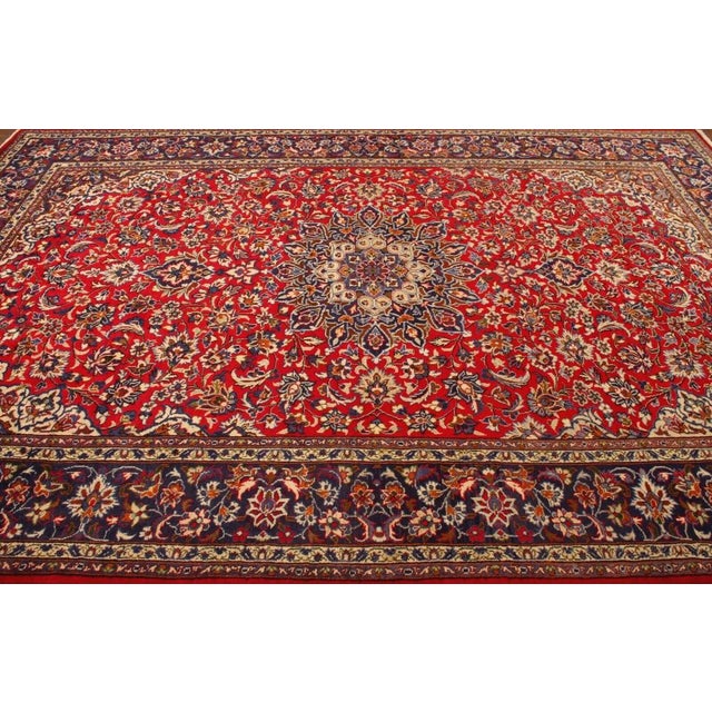 Textile Middle Eastern Rug in Wool For Sale - Image 7 of 10