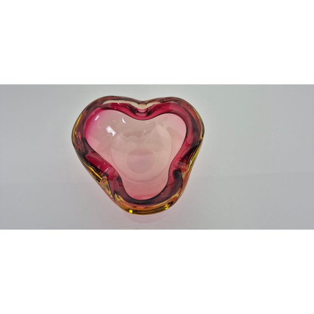 Glass Pink and Yellow Murano Glass Ashtray, Italy, 1960s For Sale - Image 7 of 13
