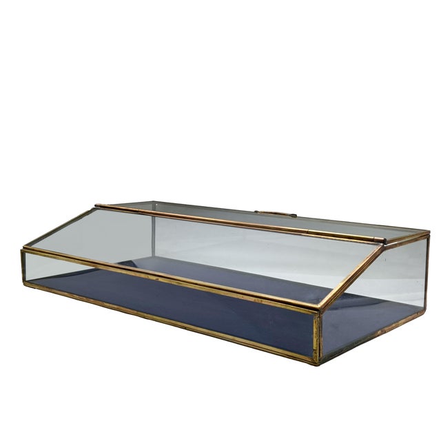 1950s Brass and Glass Table Display Vitrine, 1950s For Sale - Image 5 of 7