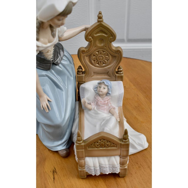 Lladro Rare Porcelain Lladro 5083 Dutch Mother Lullaby and Goodnight Retired For Sale - Image 4 of 13