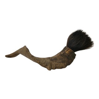 19" Rustic Natural Artistic Horn Shape Brush Accent Display For Sale