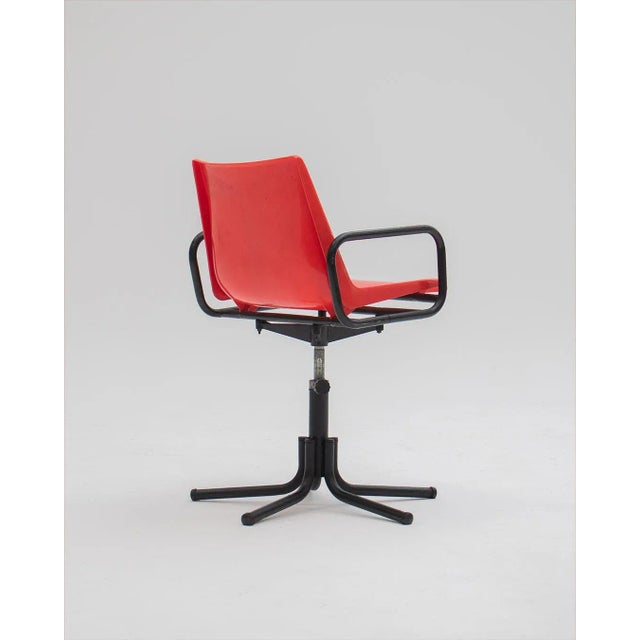 Bauhaus Vintage Swivel Office Chair from Borsani, 1970s For Sale - Image 3 of 7