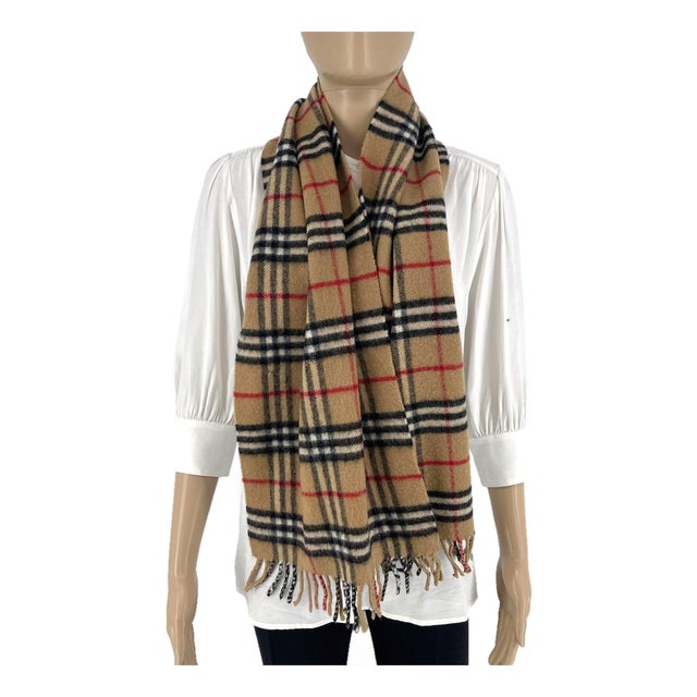 Burberry Brown Plaid 100% Wool Scarf For Sale