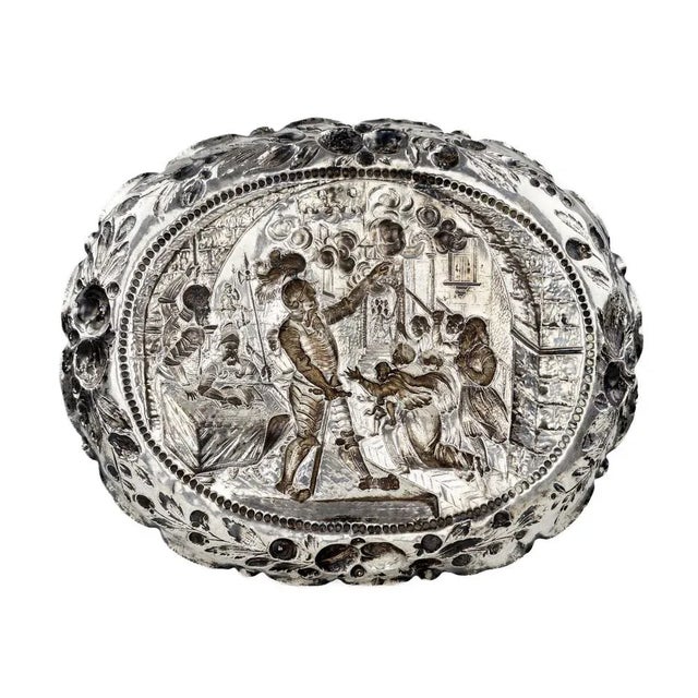 Silver Decorative Dish with Scene of a Knights Court, 19th Century For Sale - Image 3 of 5