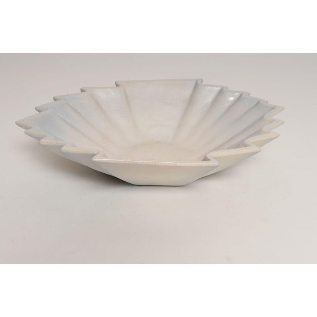 Art Deco ceramic decorative/console bowl from the "Lorbeek" line designed by Rudolph Lorber for Weller Pottery (ca....