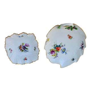 Pair of Meissen Style Porcelain Dishes For Sale
