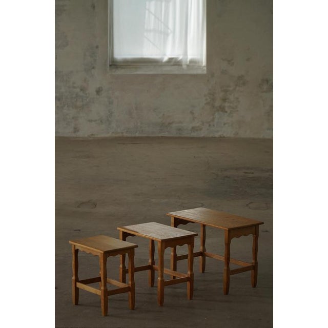 Brown Mid-Century Modern Danish Nesting Tables in Oak, 1960s, Set of 3 For Sale - Image 8 of 14