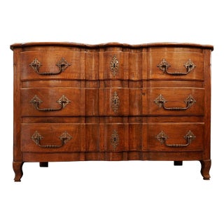 18th Century French Crossbow Front Chest of Drawers in Walnut For Sale