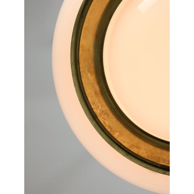 White & Golden Bud Pendant Lamp by Luigi Massoni for Guzzini, 1960s For Sale - Image 6 of 17