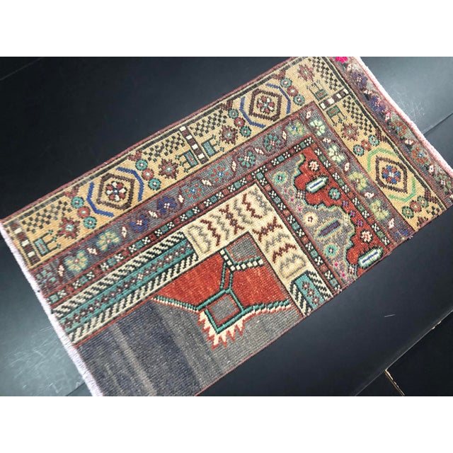 Decorative Anatolian Rug, 1960 For Sale - Image 4 of 6