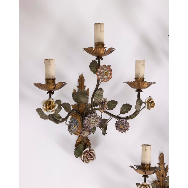 1950s Vintage Italian Floral Wall Lamps in Iron and Porcelain, 1950s, Set of 3 For Sale - Image 5 of 16