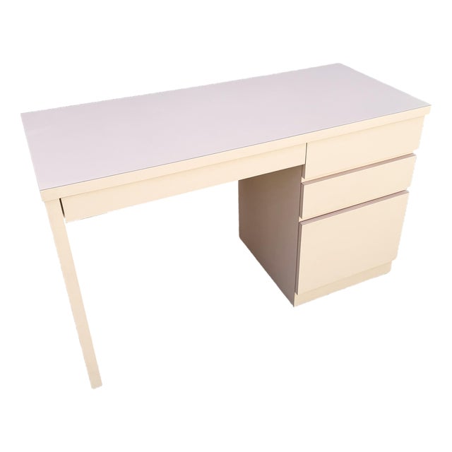 Postmodern Light Pink Laminate Writing Desk For Sale