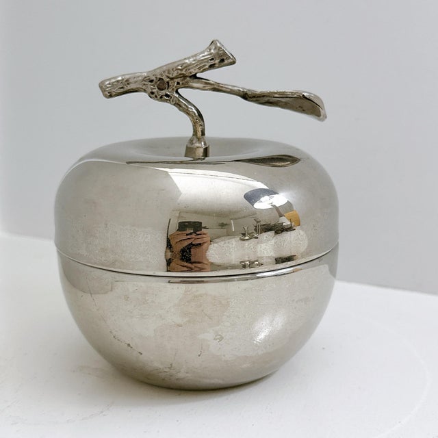 Hollywood Regency Vintage Silver Plated Apple Trinket Box With Lid, Decorative Jewelry Box, Apple Candy Dish, Vanity Storage, Mid Century Home Decor For Sale - Image 3 of 6