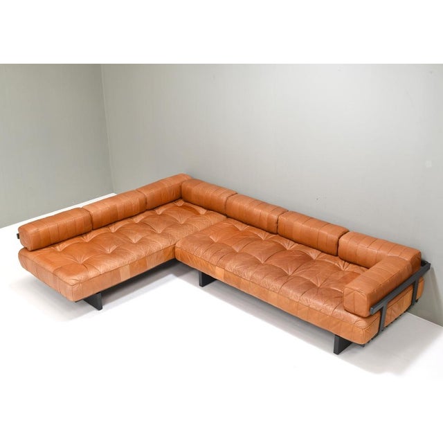DS80 Daybed Sofas in Cognac Tan Leather from De Sede, Switzerland, 1970s, Set of 2 For Sale - Image 4 of 18