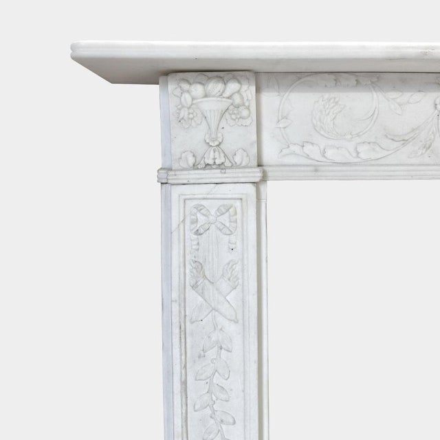 English Regency Carved Statuary White Marble Fireplace Mantel, 1820s For Sale - Image 9 of 10