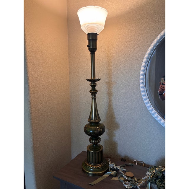 Rembrandt Lamp Company Vintage Rembrandt Hollywood Regency Torchiere Lamp in Olive Green & Antiqued Brass For Sale - Image 4 of 5