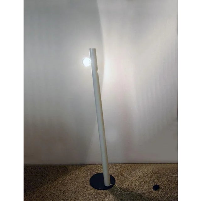 Italian Inclined Floor Lamp in Painted Metal, 1970s For Sale - Image 4 of 9