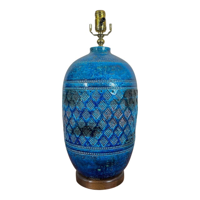 The Classic Rimini Blue Ceramic Table Lamp | Style of Aldo Londi for Bitossi For Sale