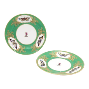 Pair of Armorial English Dishes, Possibly Giles, Ex Bardith, England Circa 1800