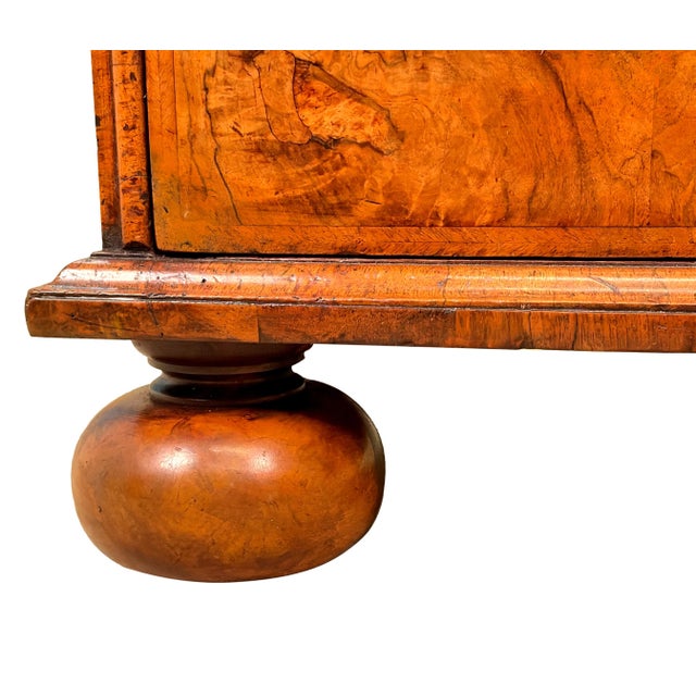 A Very Attractive And Good Quality Early 18th Century Queen Anne Period Walnut Chest, Of Rich Colour And Surface...