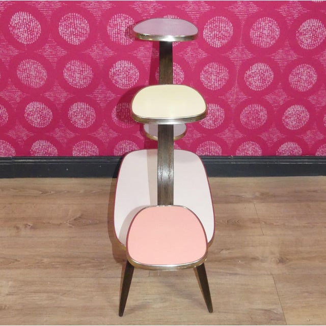 Absolute eye-catcher! Fantastically beautiful flower stand in a particularly beautiful 50s shape and colors typical of the...