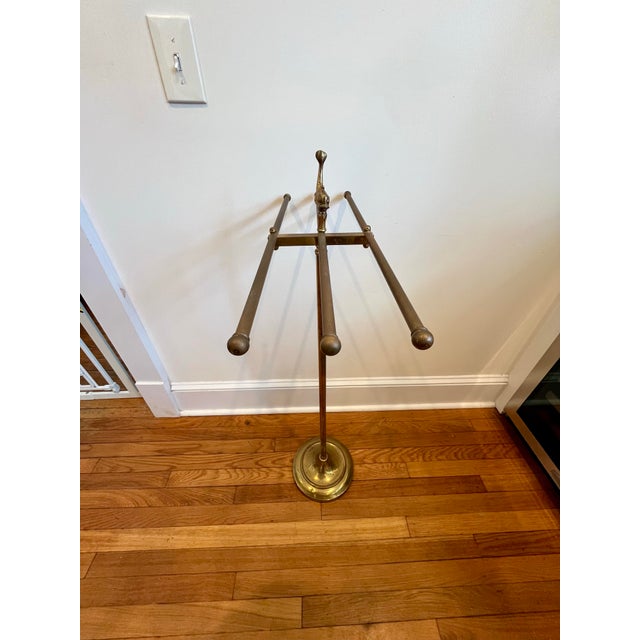 Brass Hollywood Regency Brass Towel Rack Valet Stand 1960s Fish Motif For Sale - Image 8 of 12