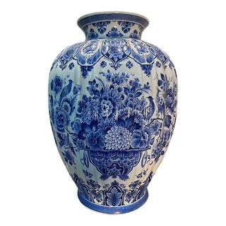 Delft Vase in Ceramic For Sale