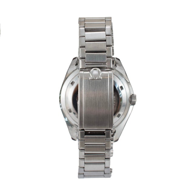 Vintage 1966 Omega Seamaster 300 41mm X 48mm 165.024 Black Steel Automatic Watch For Sale In Houston - Image 6 of 10