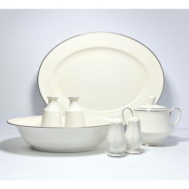 Noritake “Chandon, Platinum” 5-Piece Bone China Dinnerware Hostess Set Excellent condition. No chips, cracks, fleabites,...