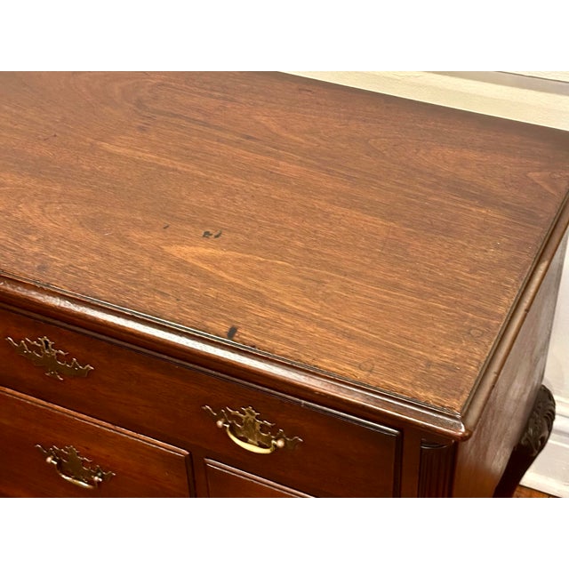 Kittinger Williamsburg Mahogany Queen Anne Lowboy With Ball & Claw Feet For Sale - Image 10 of 10