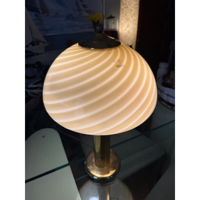 Mid-Century Modern 1960s Vetri Murano Swirled Glass Table Lamp For Sale - Image 3 of 10