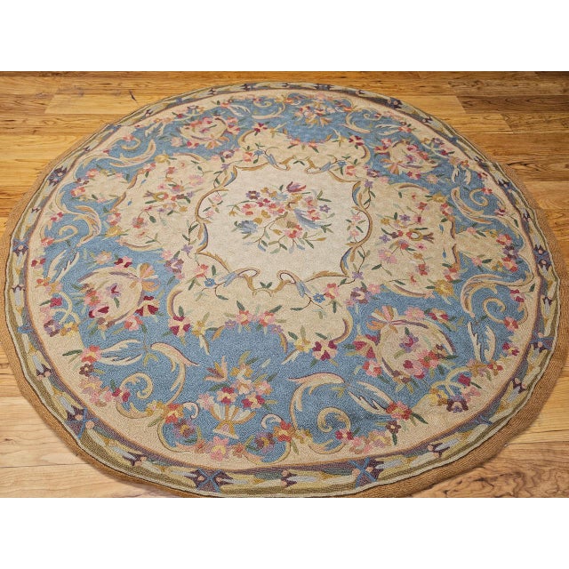 Vintage Round Needlepoint Area Rug, Handwoven Wool, Floral Pattern, Blue & Ivory, 4x4 For Sale In Chicago - Image 6 of 9