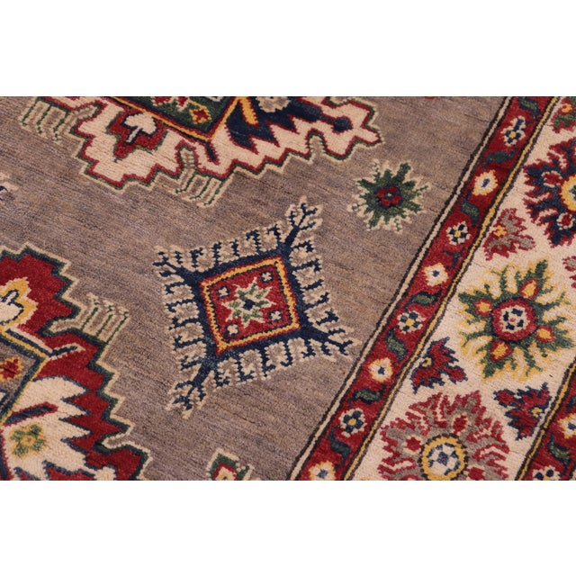 1990s Southwestern Kazak Gray/Beige Wool Rug - 3'10''x5'10'' For Sale - Image 5 of 10