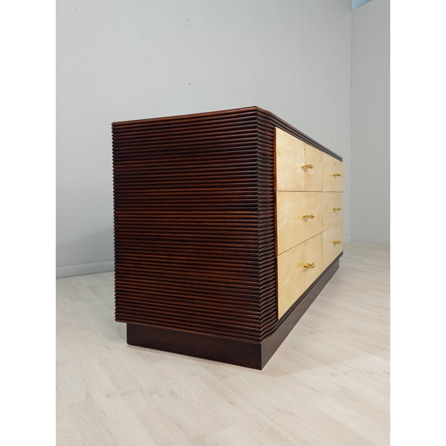 Art Deco Italian Parchment Chest of Drawers attributed to Osvaldo Borsani, 1940s For Sale - Image 14 of 18