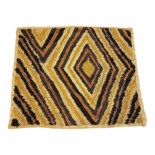 Vintage African Kuba Kasai Velvet Raffia Textile Zaire 20 "By 23.5" For Sale