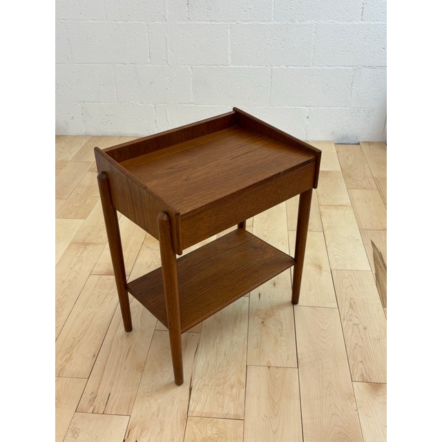 Mid-Century Modern Night Stand in Teak by Borge Mogensen for Soborg Mobelfabrik, 1950s For Sale - Image 3 of 10