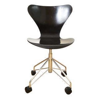 Model 3117 Office Chair by Arne Jacobsen for Fritz Hansen, 1980s For Sale