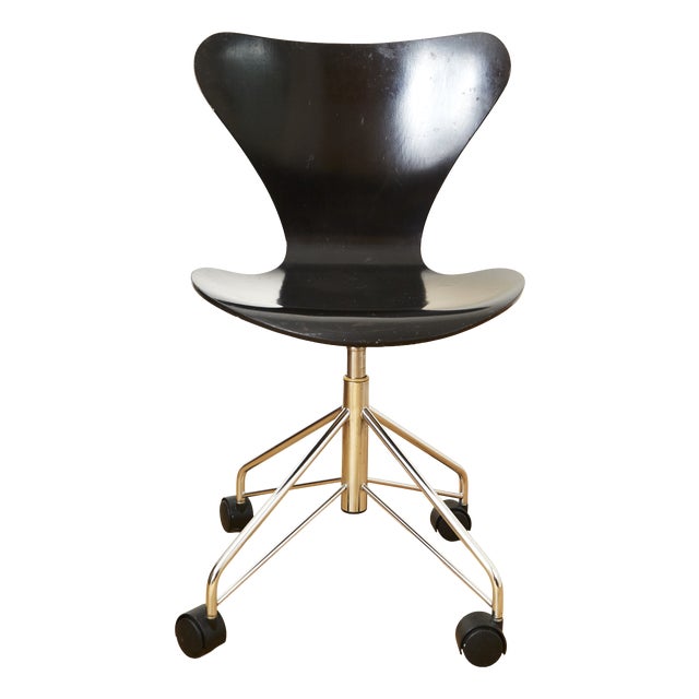 Model 3117 Office Chair by Arne Jacobsen for Fritz Hansen, 1980s For Sale