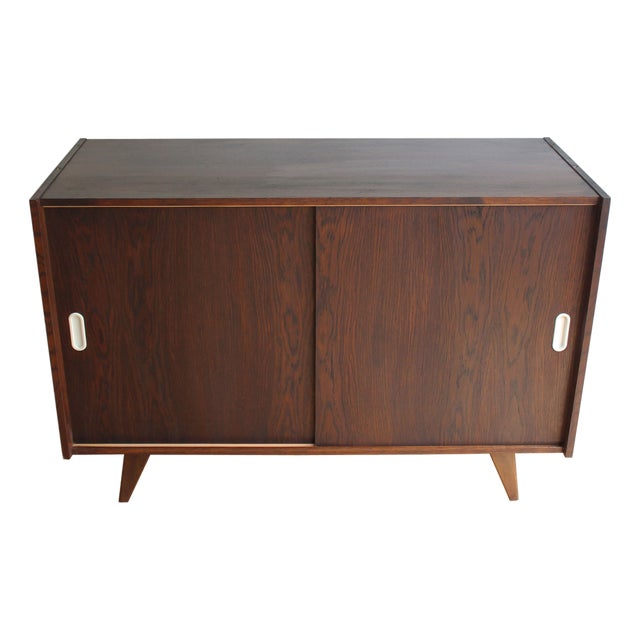 Oak U-450 Sideboard by Jiří Jiroutek for Interier Praha, 1960s For Sale