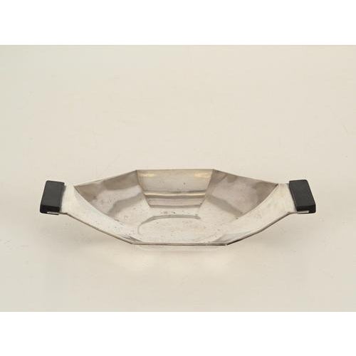 Art Deco Geometric Silver-Plated and Wood Centerpiece attributed to Original Wellner, 1930s For Sale - Image 3 of 13