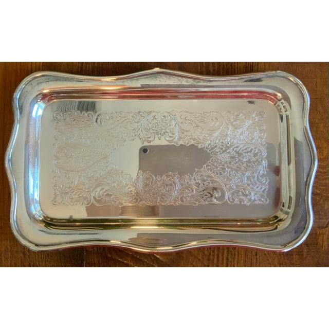 Mid 20th Century Vintage Sheridan Silverplate Tray – 10” X 6” Catchall, Vanity Tray, Bar Cart Tray or Snack Tray for Palm Beach Regency, Grandmillennial & Cottage Core For Sale - Image 5 of 11