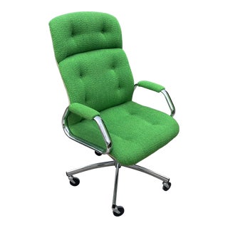 1980s Steelcase Green Tweed Upholstered Swivel Executive Office Chair For Sale
