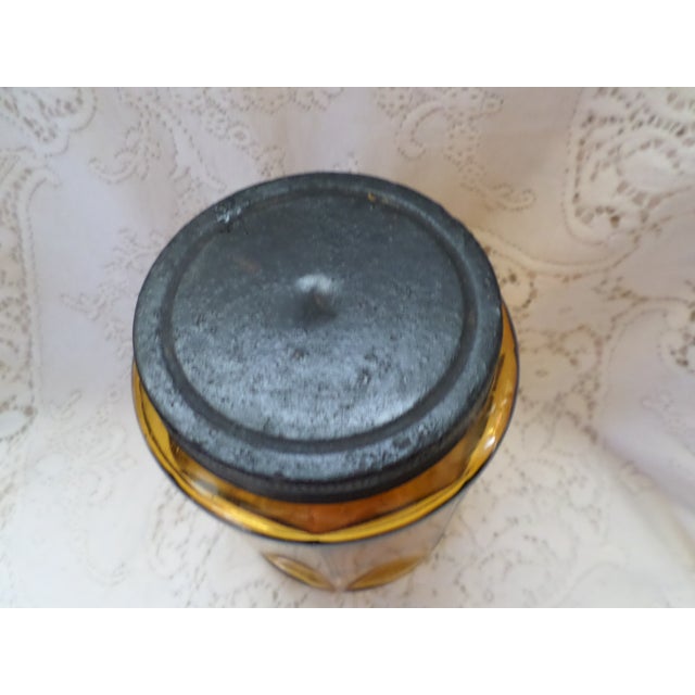 American Antique 1910 Amber Glass Octagon Shape Hoosier Cabinet Jar With Lid For Sale - Image 3 of 6