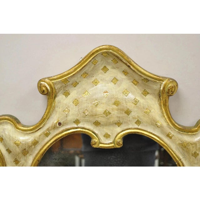 Mid 20th Century Vintage Italian Florentine Carved Sculpted Giltwood Cream and Gold Wall Mirror For Sale - Image 5 of 12