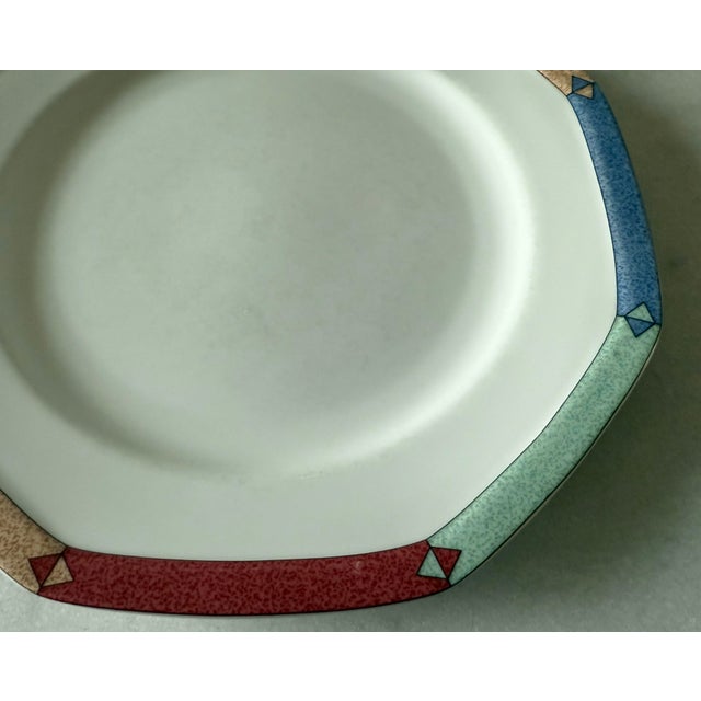 Ceramic Set of 6 Christopher Stuart "Diamond Optic" Dinner Plates For Sale - Image 7 of 11