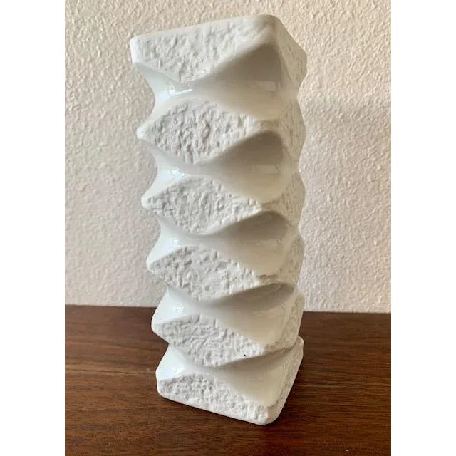 1970s 1970s Fun Kpm German Op Art White Mid Century Vase For Sale - Image 5 of 8