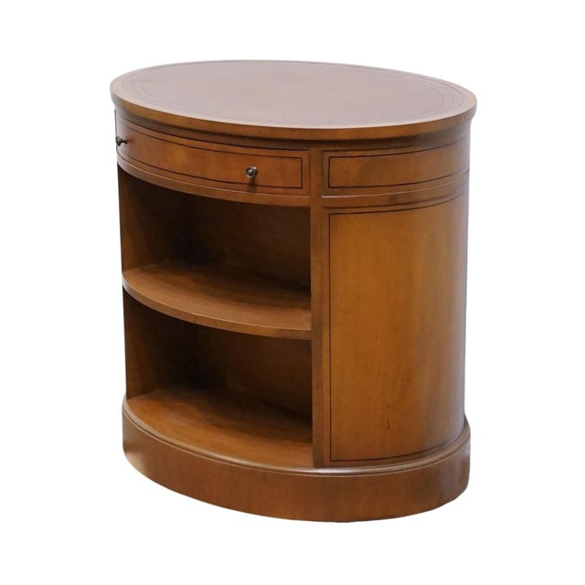 BAKER FURNITURE Solid Mahogany Traditional Style 26" Oval Accent Bookcase End Table w. Tooled Leather Top 24.75" High 26"...