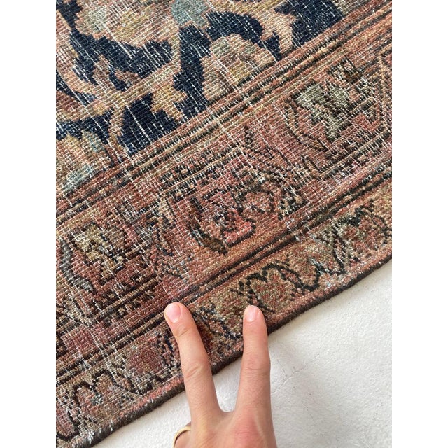 Persian Antique Ferahan Sarouk Muted Natural Dyes Rug 10 x 17.3 For Sale - Image 3 of 13